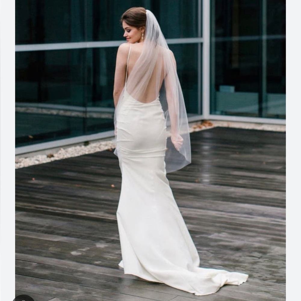 Toni federici nadine white tulle fingertip  veil FINAL PRICE NO OFFER CONSIDERED